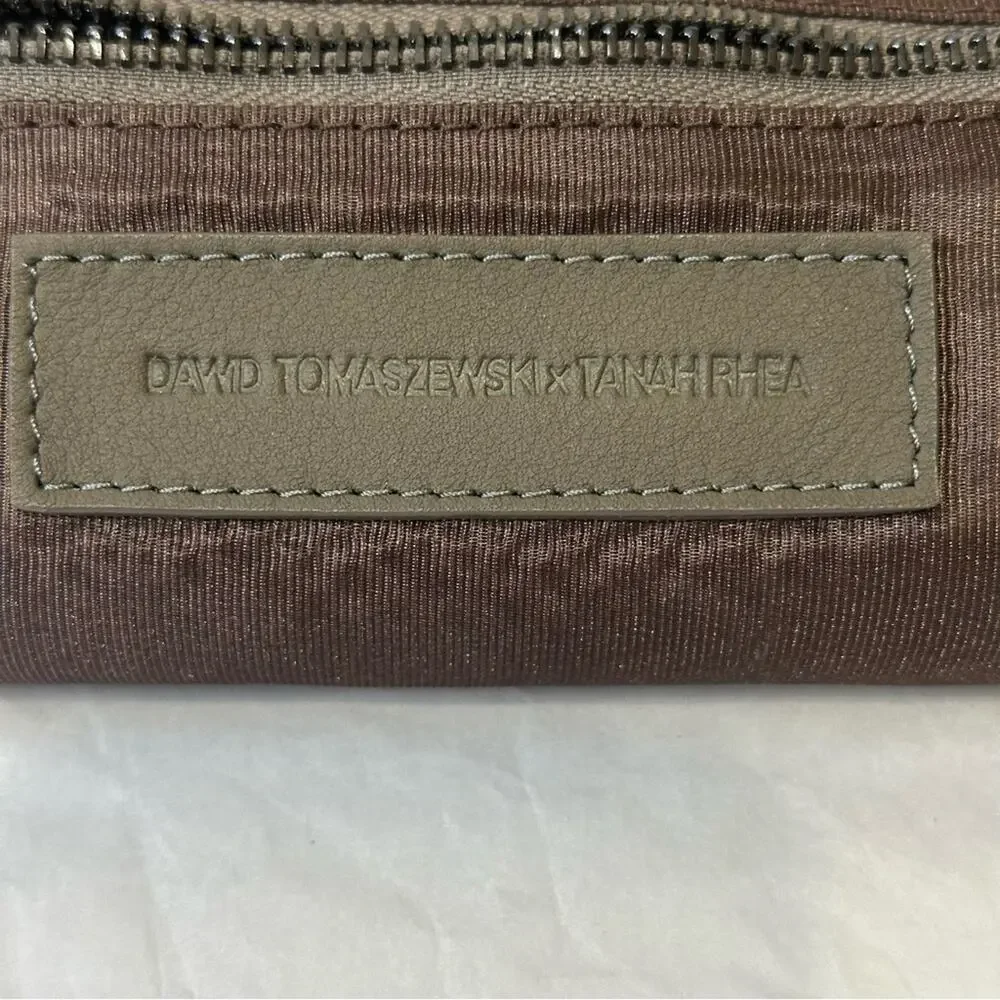 Dawid Tomaszewski x Tanah Rhea Berlin Smoke Leather Fold-over Envelope Clutch